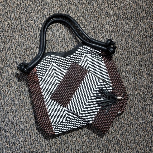 Tribal Chic! NWT Black and White Woven Tote and Makeup Bag Bundle - Picture 5 of 16